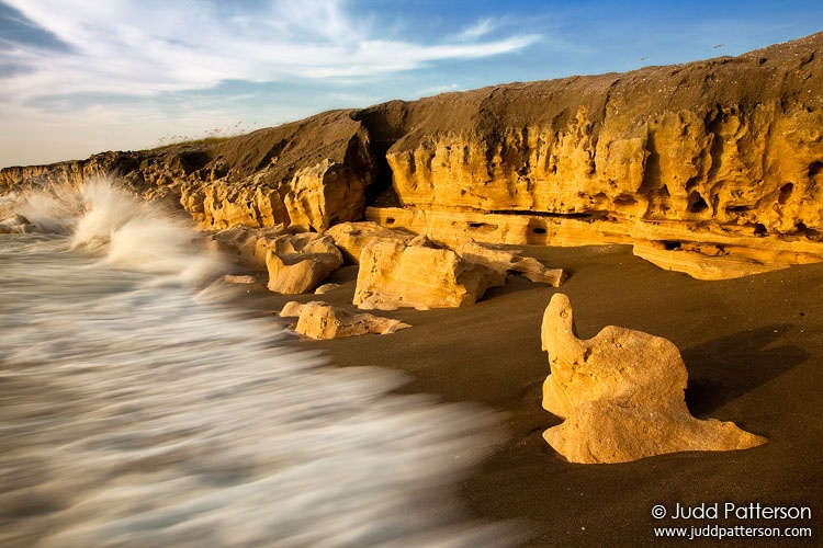 Waves Rolling In, Blowing Rocks Preserve, Florida, United States